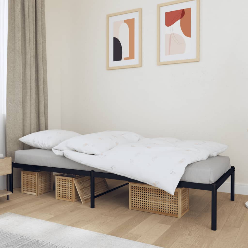 Metal Bed Frame Without Mattress With Footboard 183X203 Cm King
