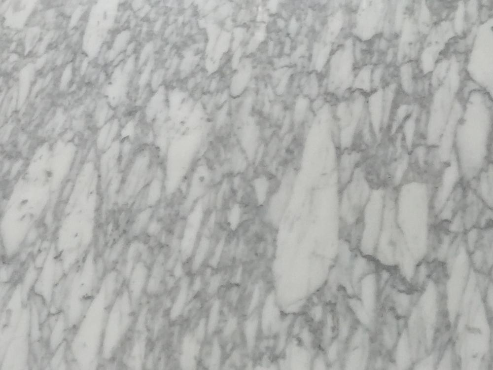 Tulip 90cm Round Marble Dining Table - Eero Saarinen - Aluminium