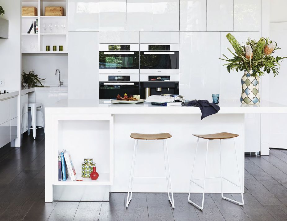 Winnie Stool – Italian White Leather