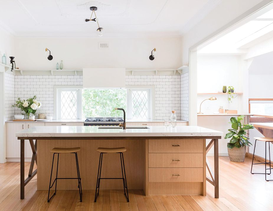 Winnie Stool – Italian White Leather