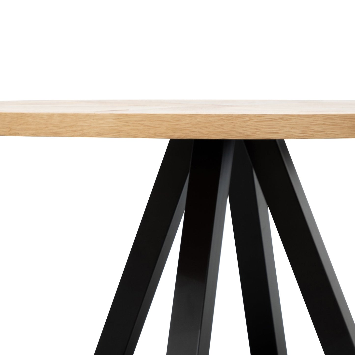 Percy 125cm Round Dining Table - European Knotty Oak and Peppercorn