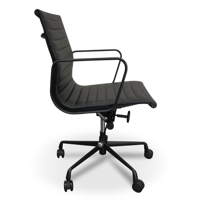Floyd PU Leather Office Chair – Full Black – view 3